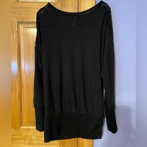 UO Sound and Matter Long Sleeve Top​​